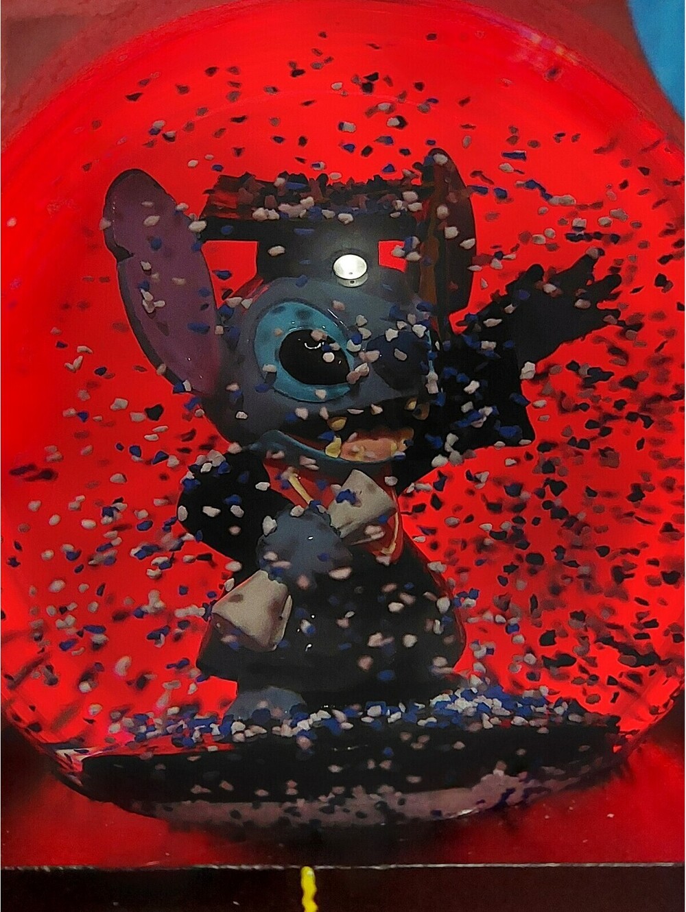 Disney STITCH in Cap & Gown Graduation Musical WATER GLOBE w/ confetti NEWinBox!